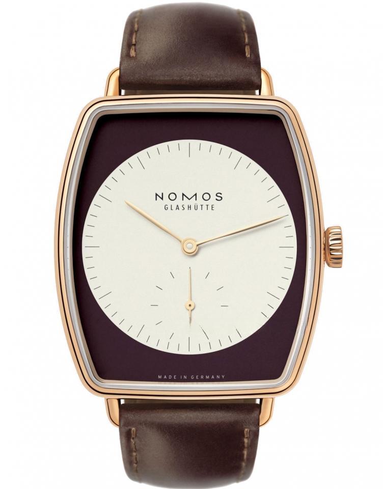 NOMOS 942
