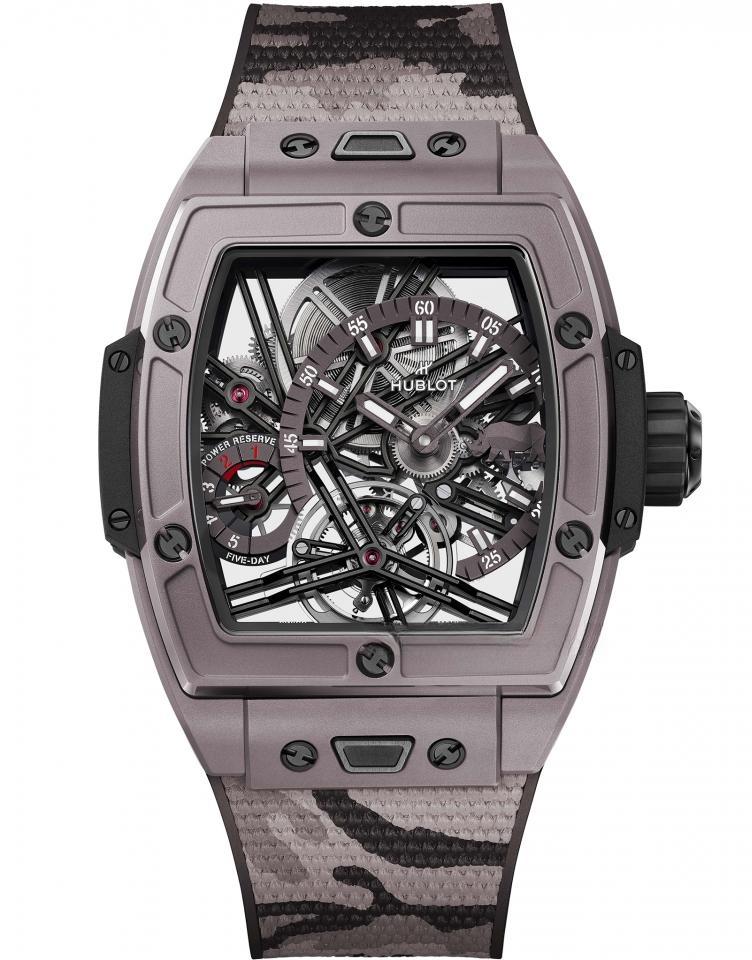 HUBLOT 645.FX.8020.NR.SOA24