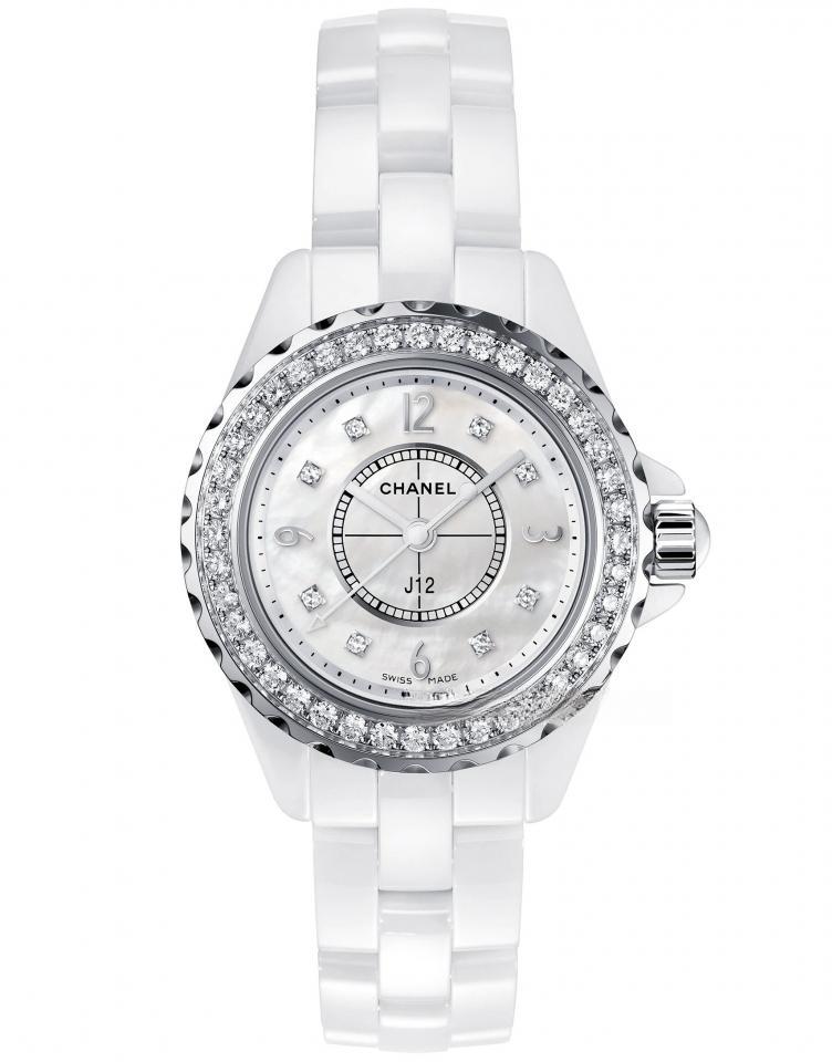 CHANEL H2572