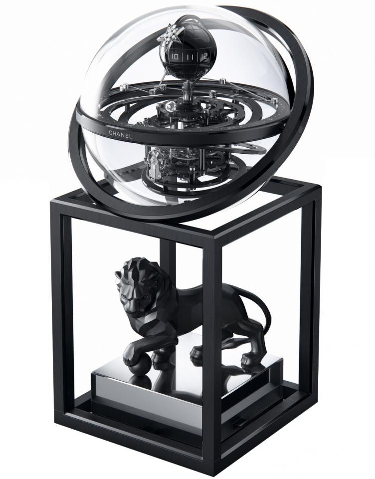 CHANEL （獅子天文座鐘）