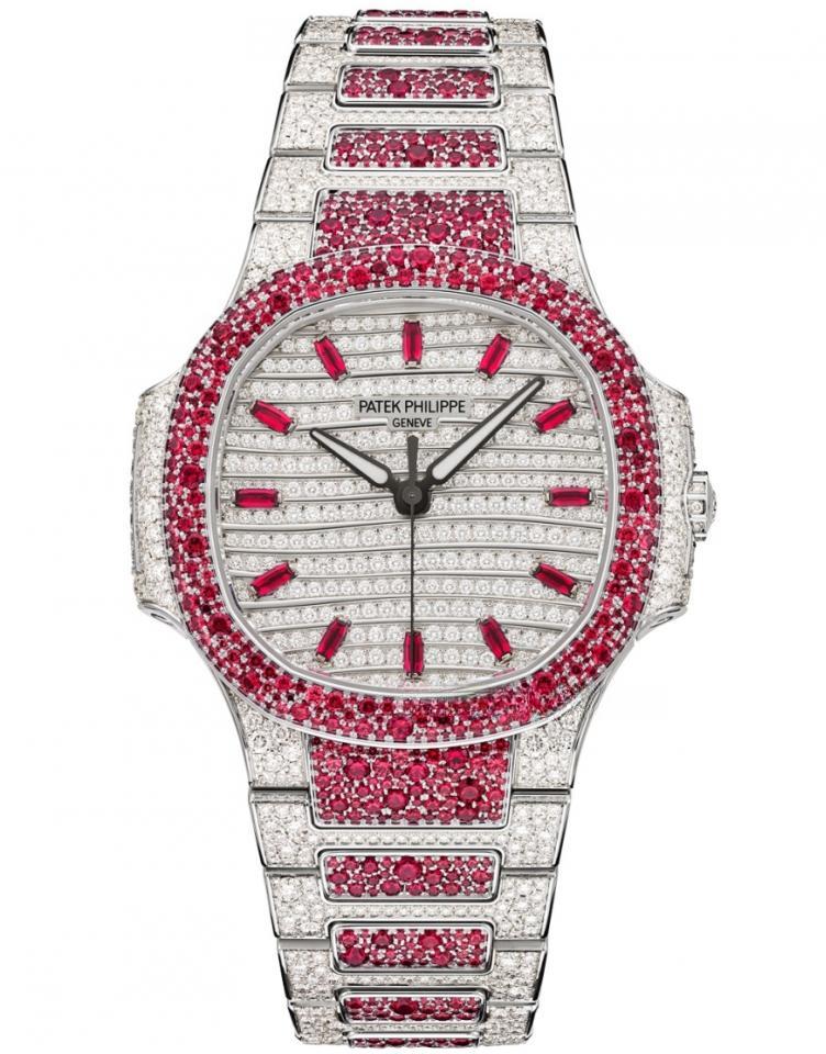 PATEK PHILIPPE 7118/1452G-001