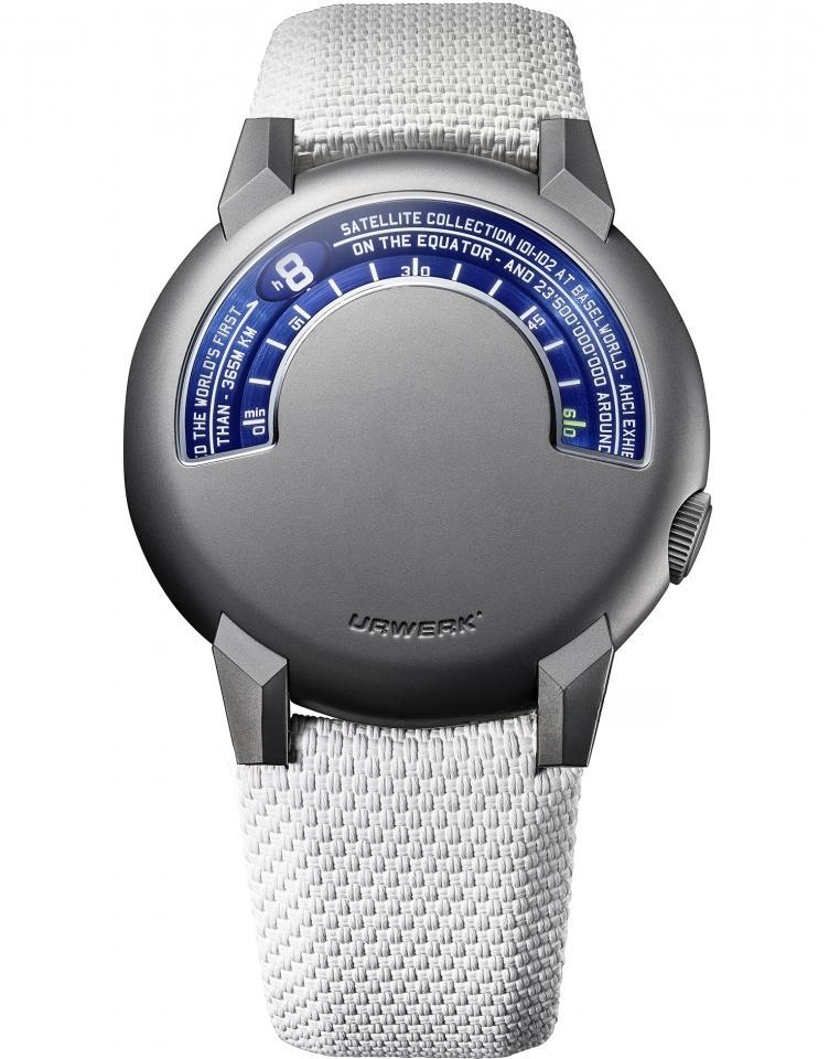 URWERK UR-102 Reloaded Titanium