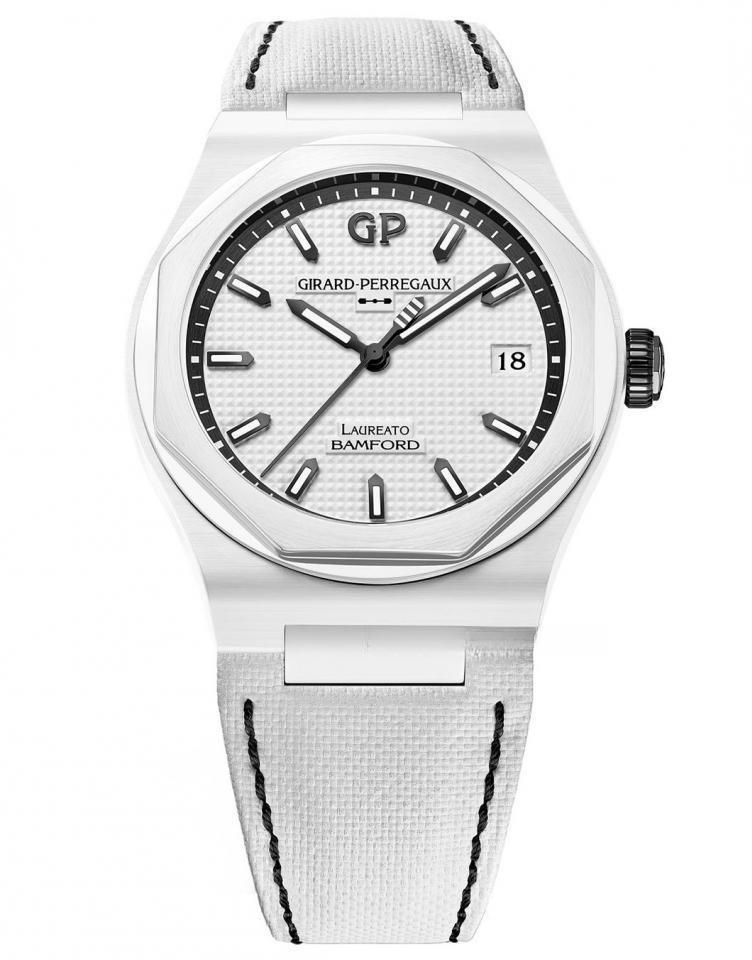 GIRARD-PERREGAUX 81005-32-733-UB7A
