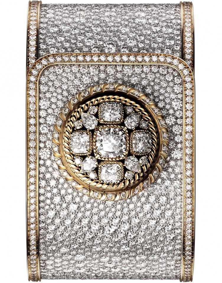 CHANEL H6471