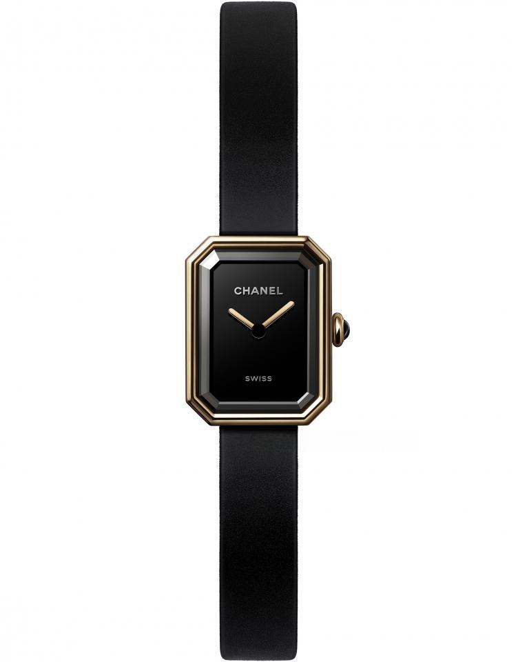 CHANEL H6125